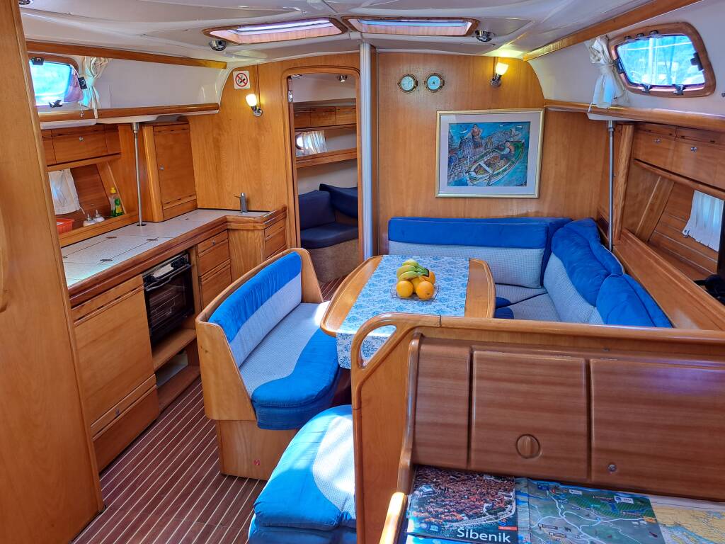 Bavaria 39 Cruiser Kaštelet