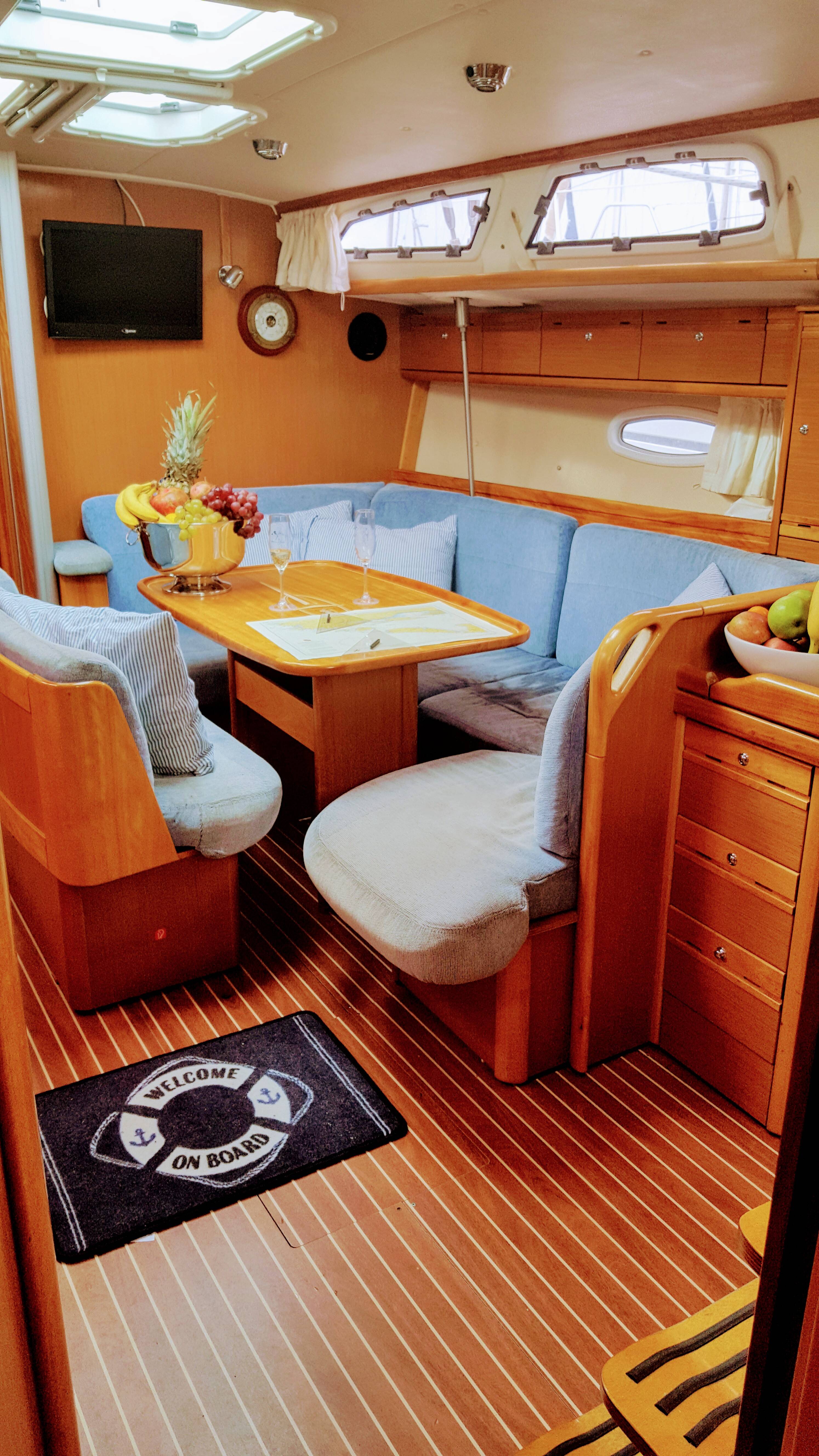Bavaria 40 Cruiser "LADY BUTTERFLY"