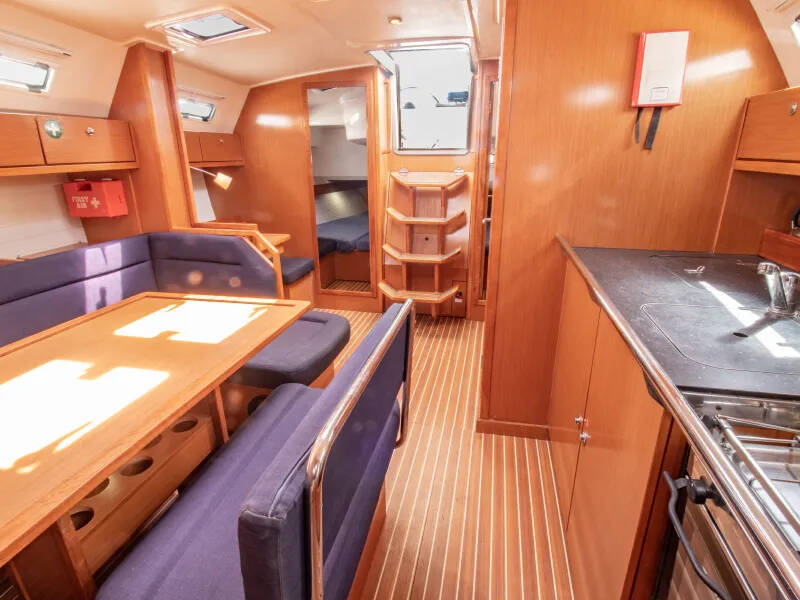 Bavaria 40 Honey S