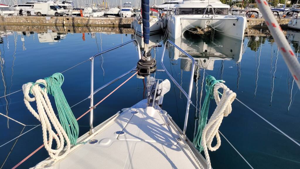 Bavaria 40 Black Pearl