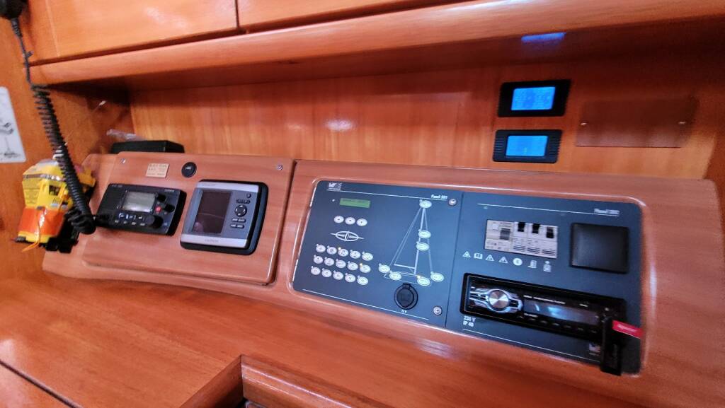 Bavaria 40 Black Pearl