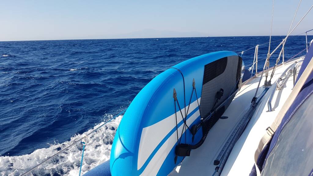 Bavaria 40 Black Pearl