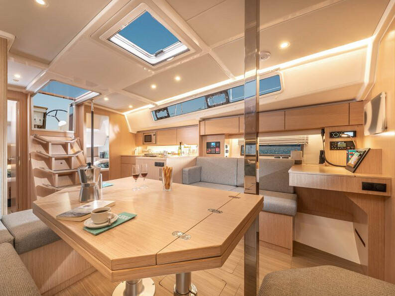 Bavaria 42 Cruiser Olivia