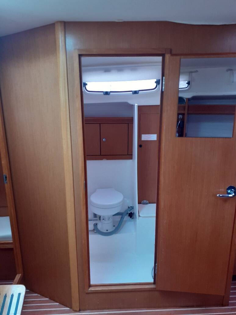 Bavaria 43 Cruiser Beta 