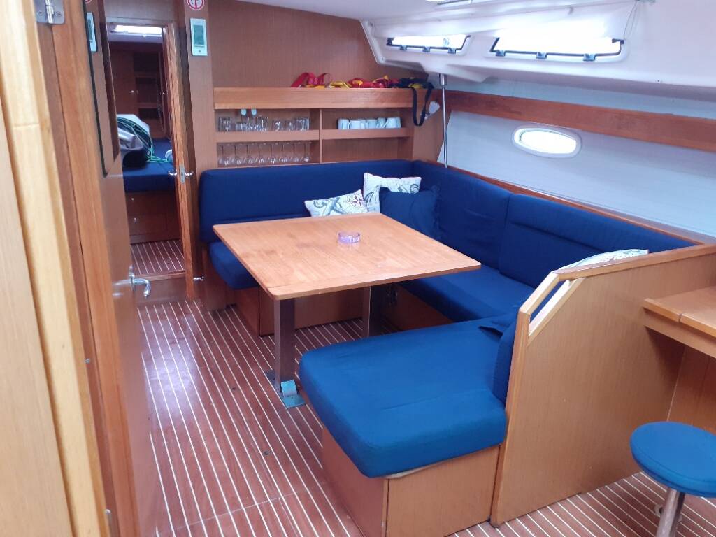 Bavaria 43 Cruiser Beta 