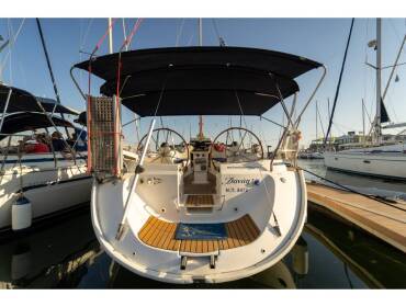 Bavaria 44 • Danai (with Bowthruster ,Solar Panels, New Sails)