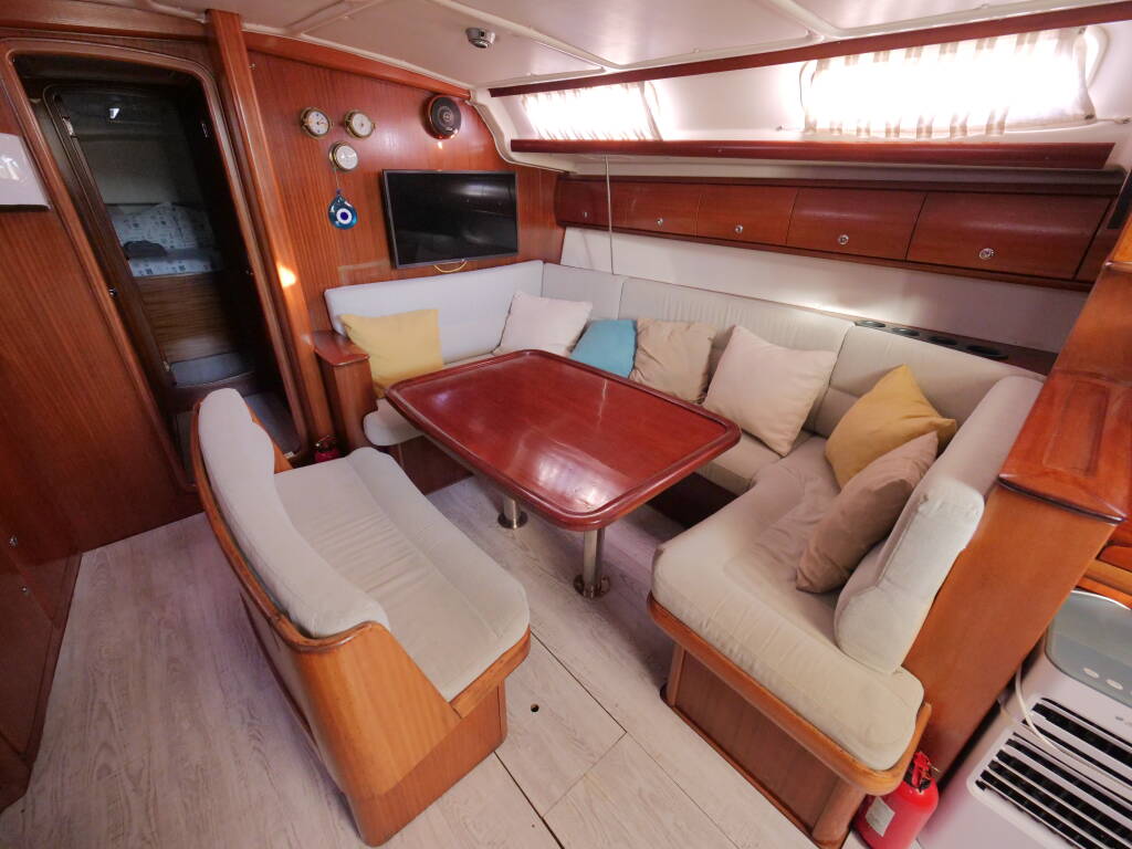 Bavaria 44 Velero