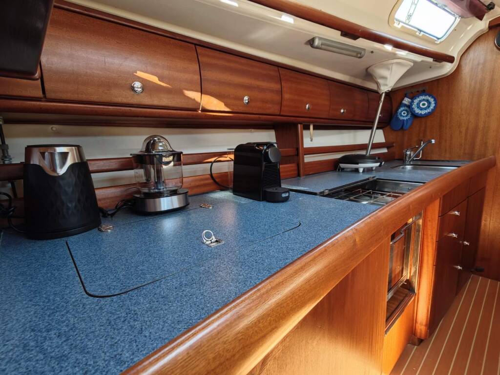 Bavaria 44 Skarape