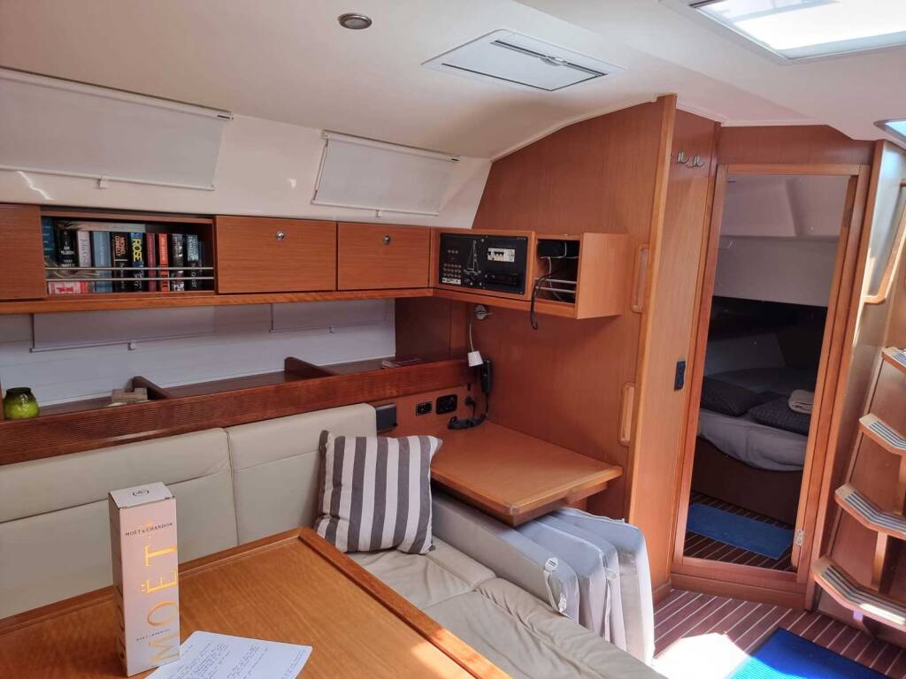 Bavaria 45 Cruiser 3 cabins Fleurie