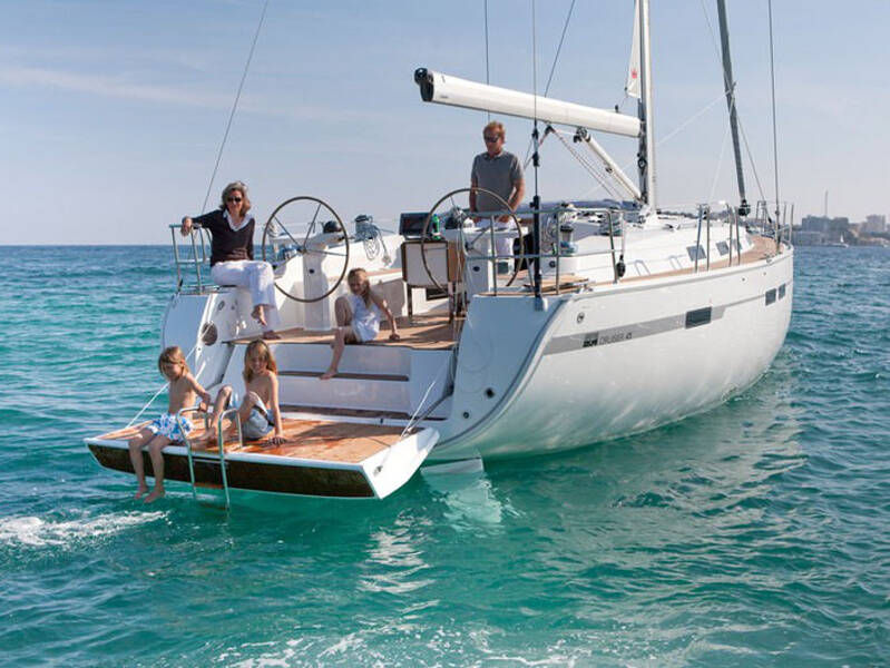 Bavaria 45 Cruiser • Tiresia