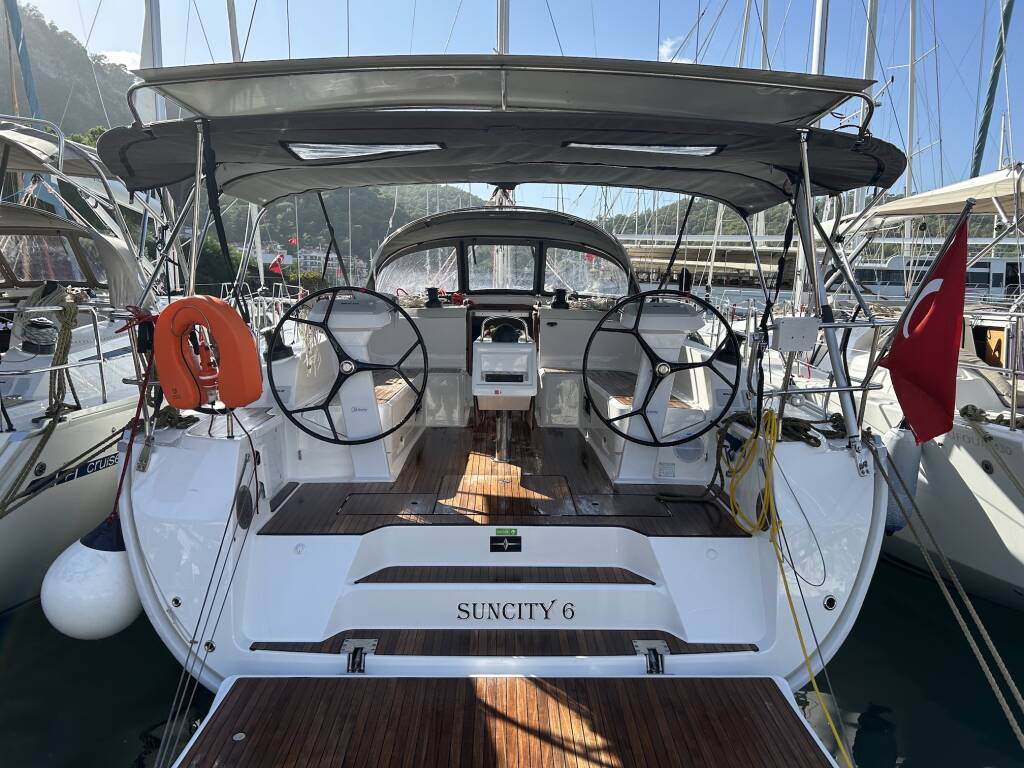 Bavaria 46 Cruiser Suncity 6
