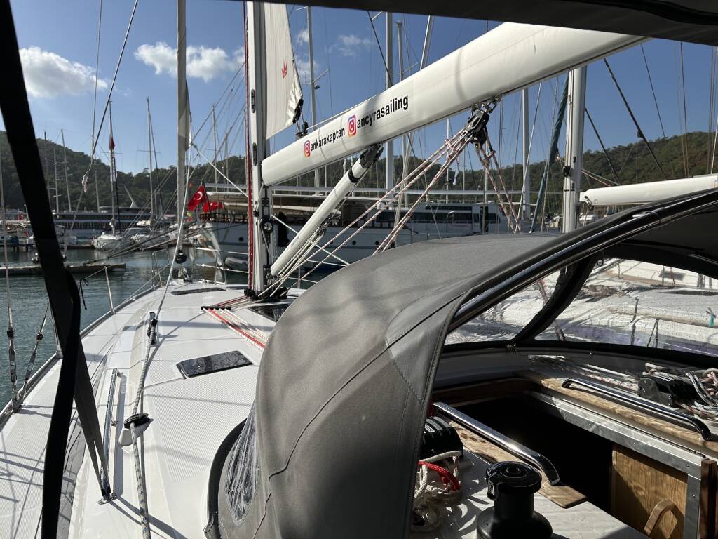 Bavaria 46 Cruiser Suncity 6