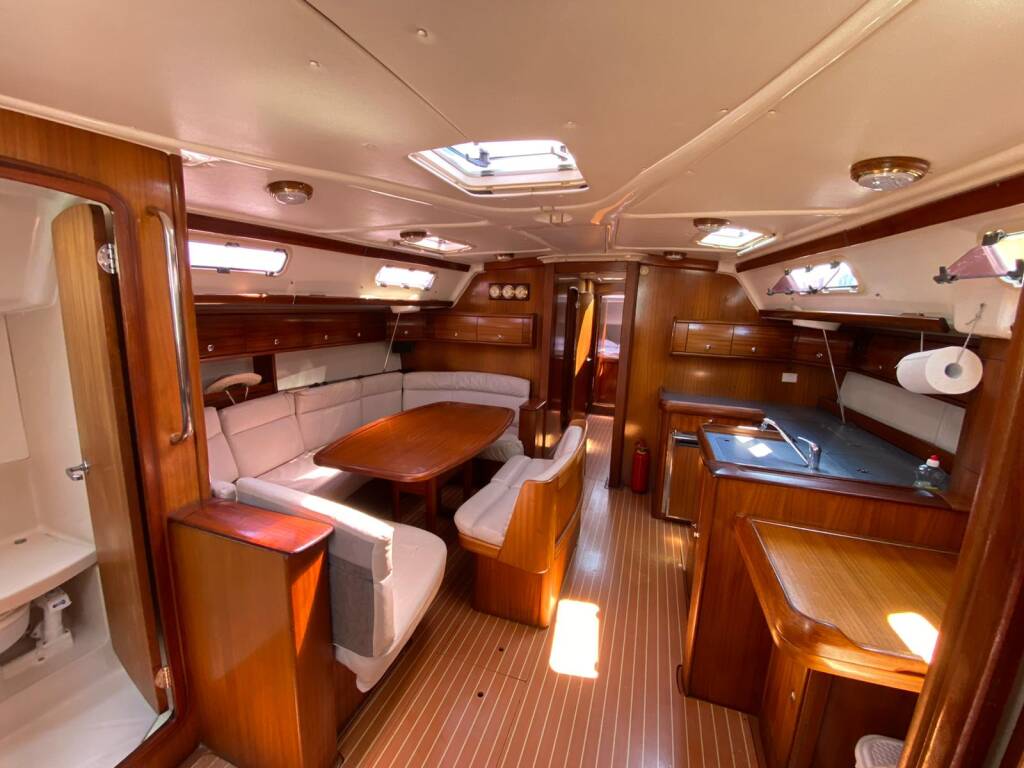Bavaria 49 Javelin
