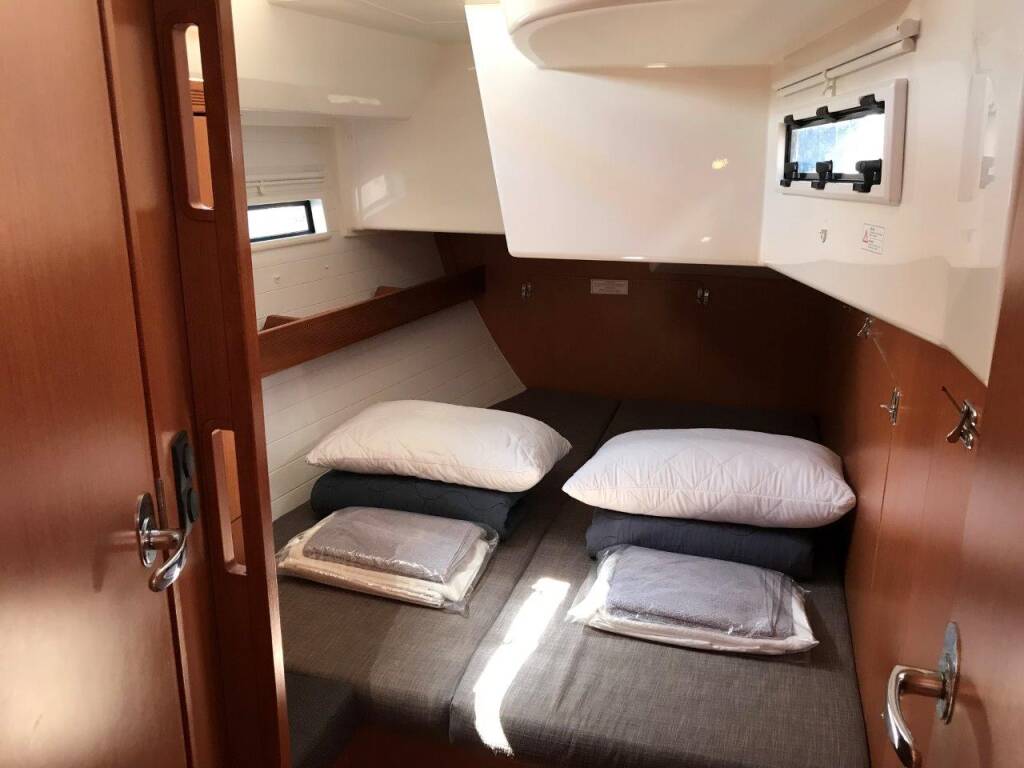 Bavaria 50 Cruiser Juniper