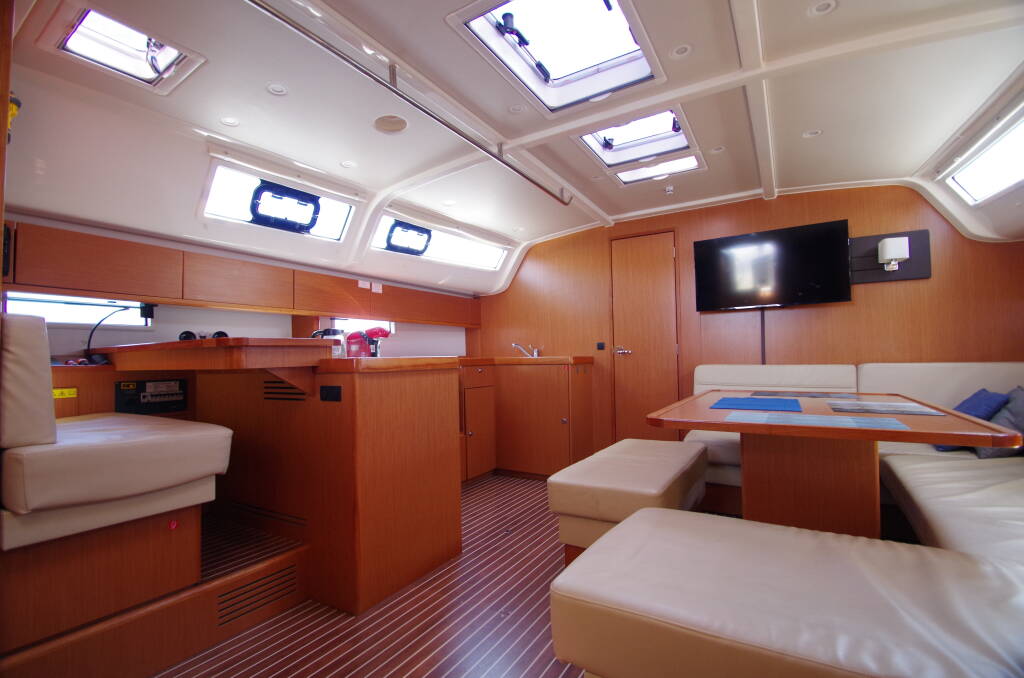 Bavaria 51 Cruiser Papaya