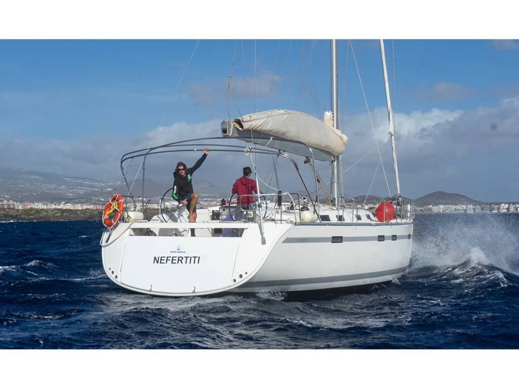 Bavaria 55 Nefettiti