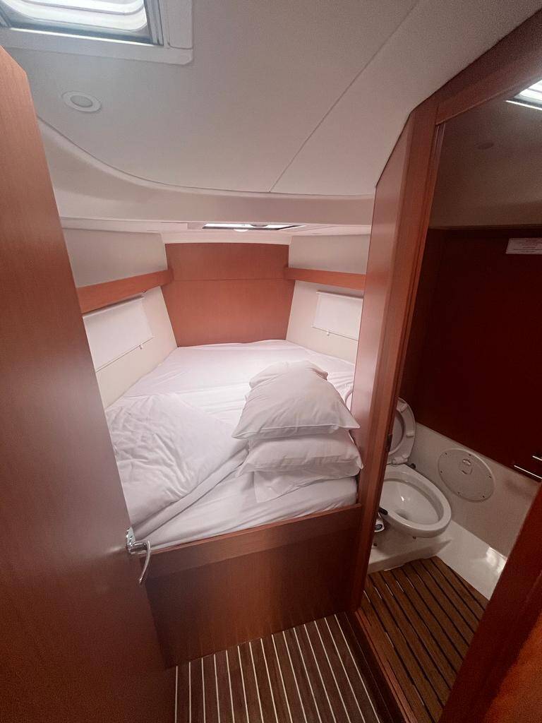Bavaria C 38 