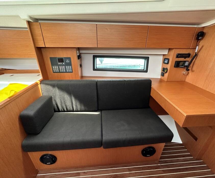 Bavaria C 42 BavariaC42_1