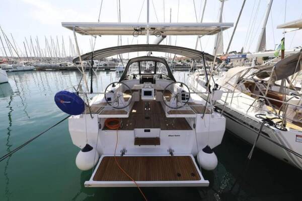 Bavaria C38 • Blue Note