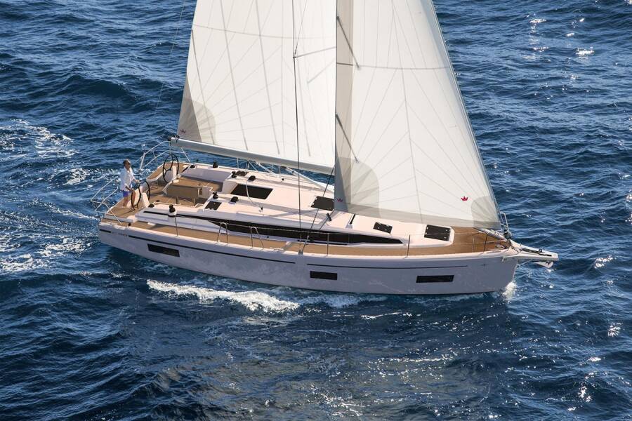 Bavaria C38 PRESTIGE