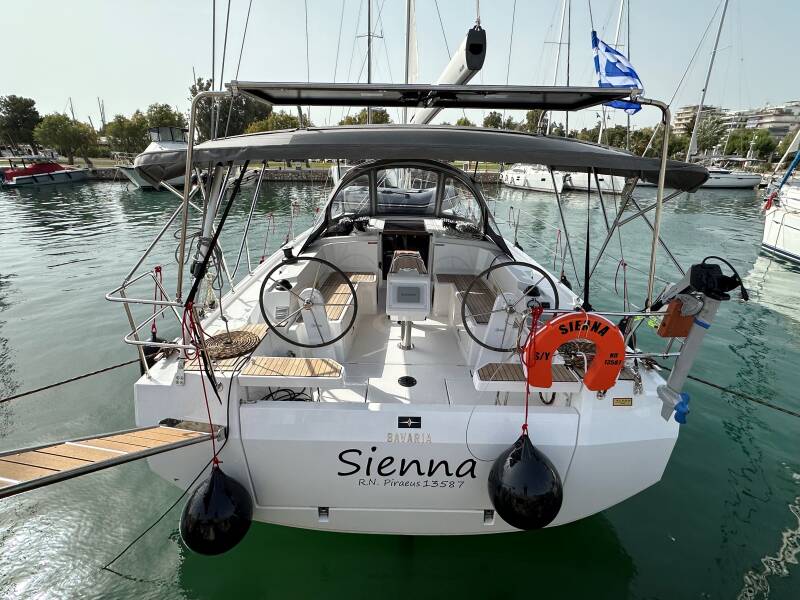 Bavaria C38 