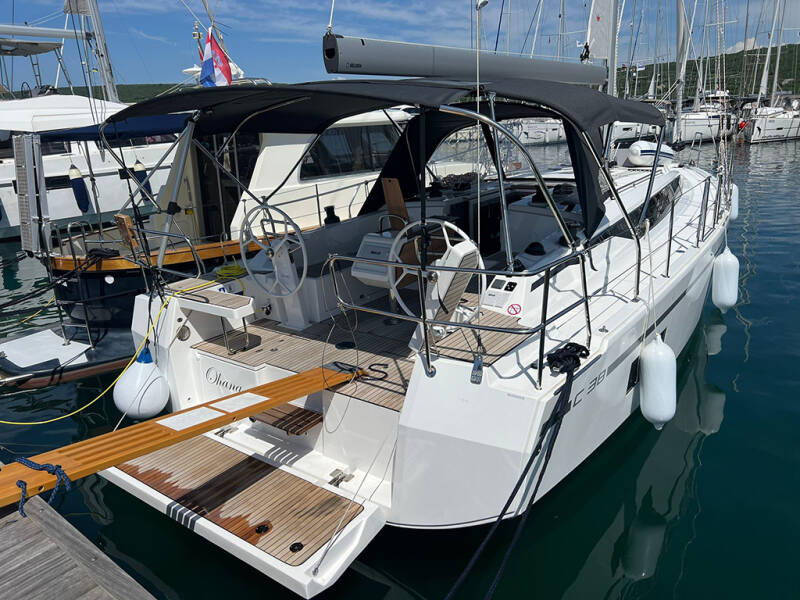 Bavaria C38 • Ohana