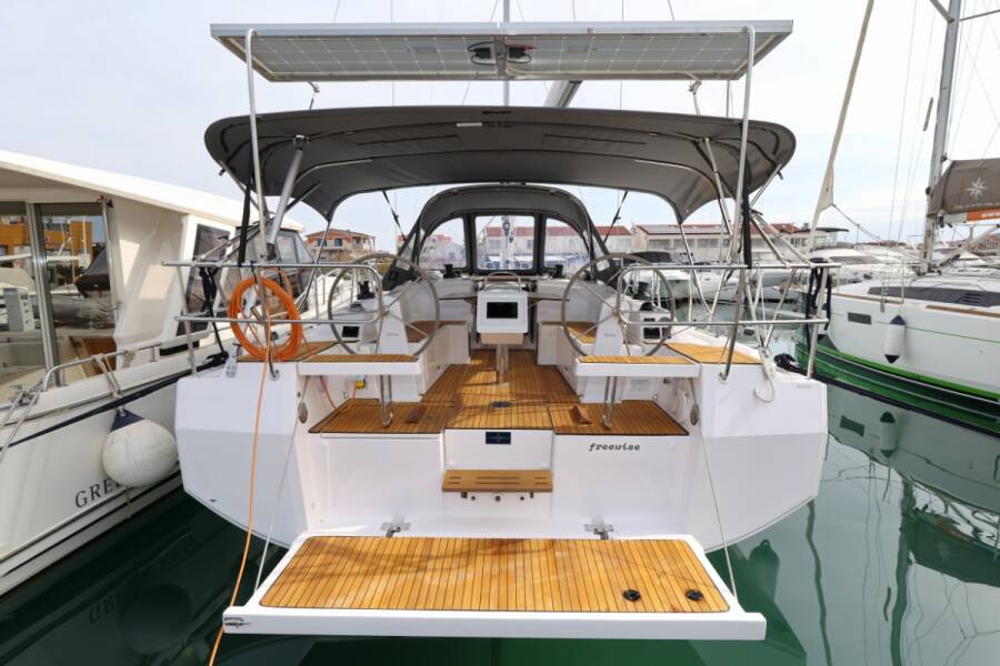Bavaria C38 • Freewise