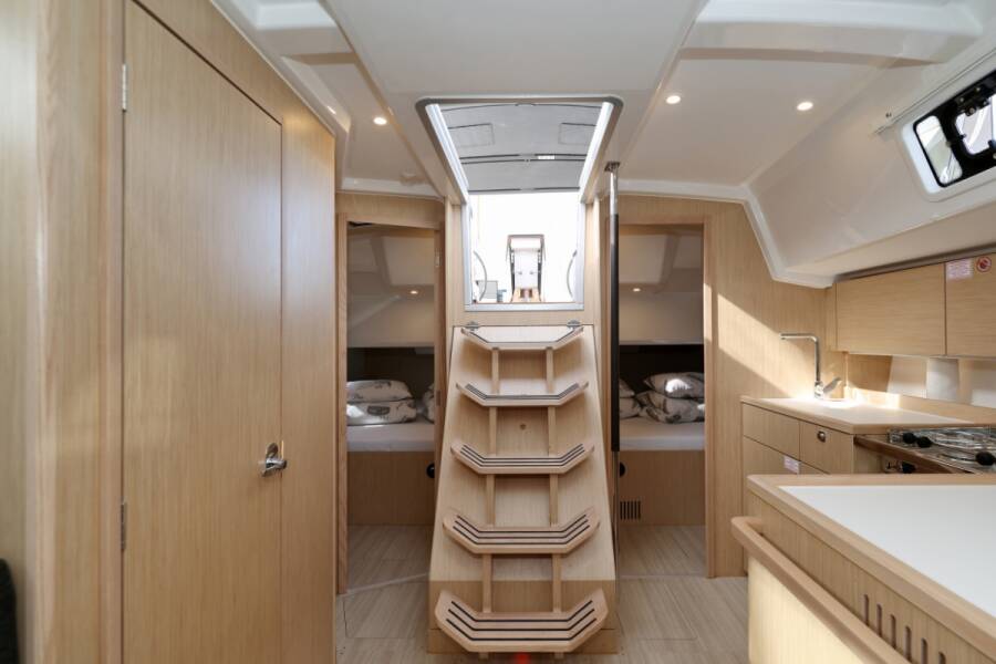 Bavaria C38 Freewise