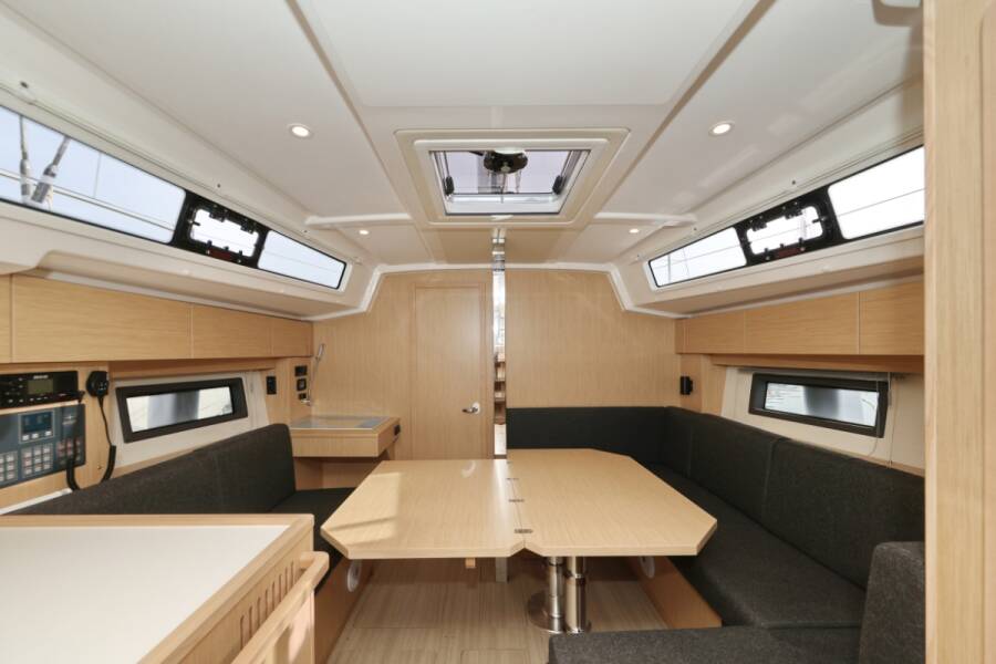 Bavaria C38 Freewise