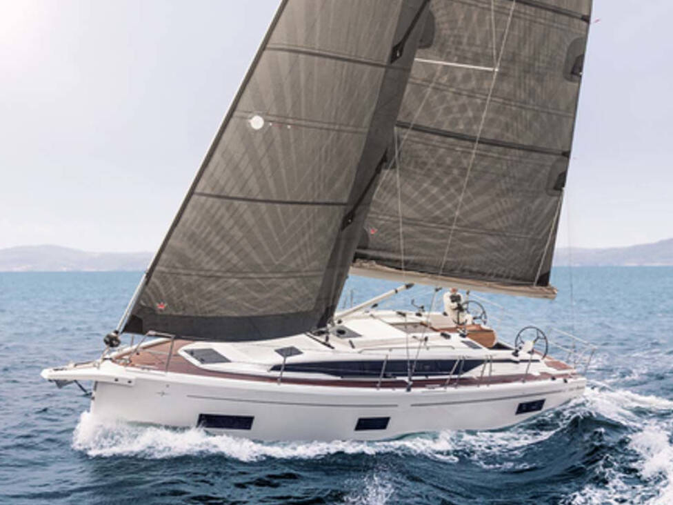 Bavaria C38 Ithakiss