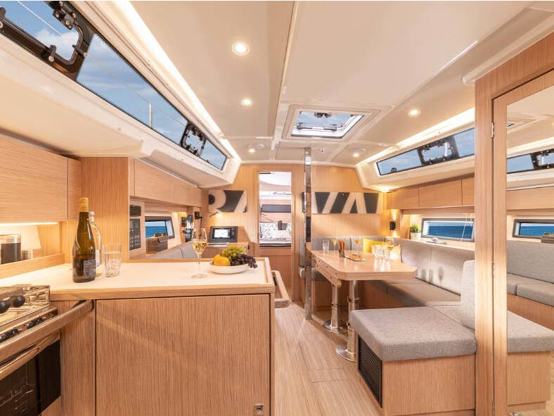 Bavaria C38 Ithakiss