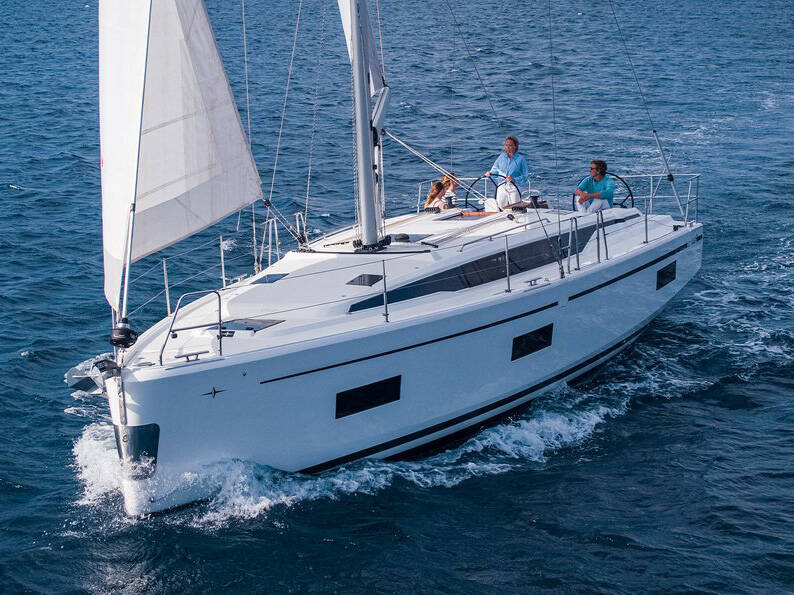 Bavaria C42 • Horizon
