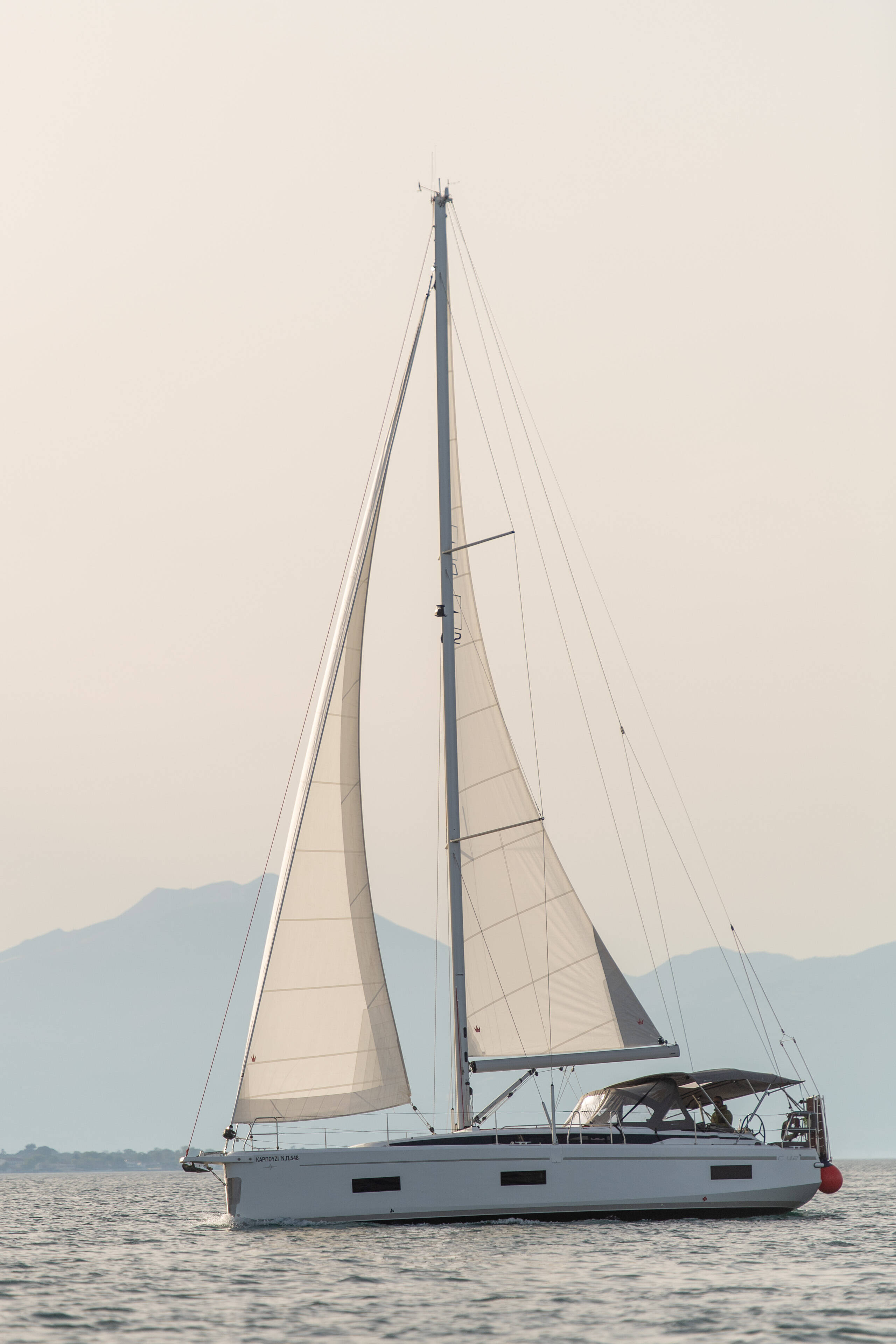 Bavaria C42 Karpouzi | A/C, Bow Thruster, Full teak deck
