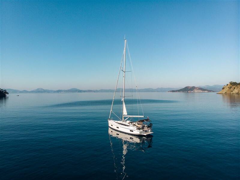 Bavaria C42 NOMAD