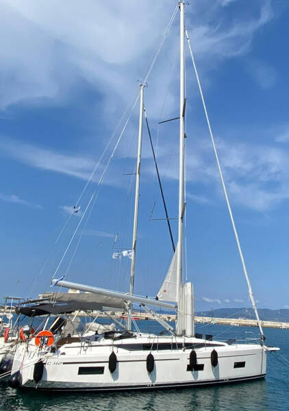 Bavaria C42 PRESTIGE