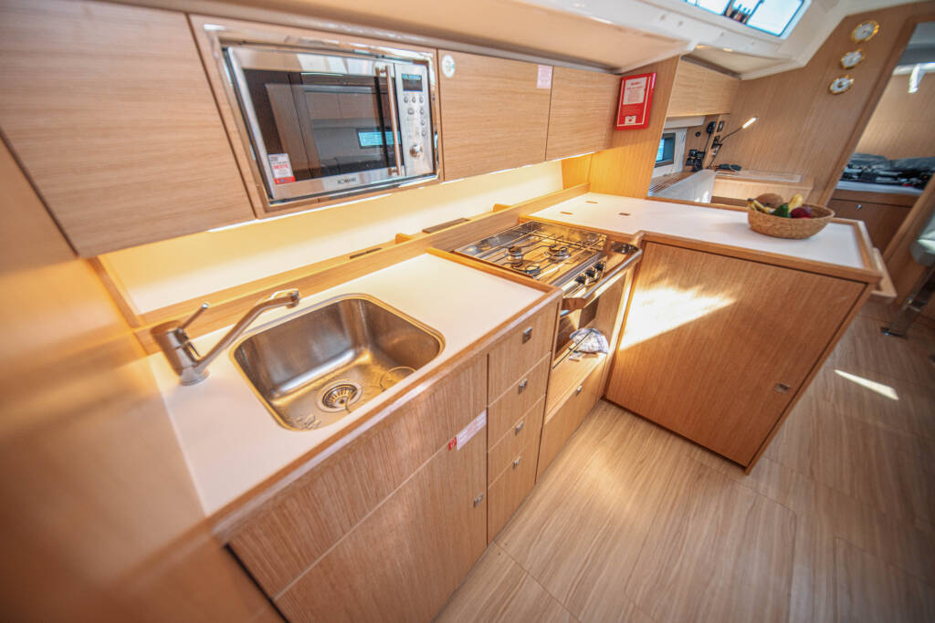 Bavaria C42 Fiona