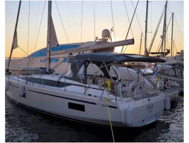 Bavaria C42 • Amalia