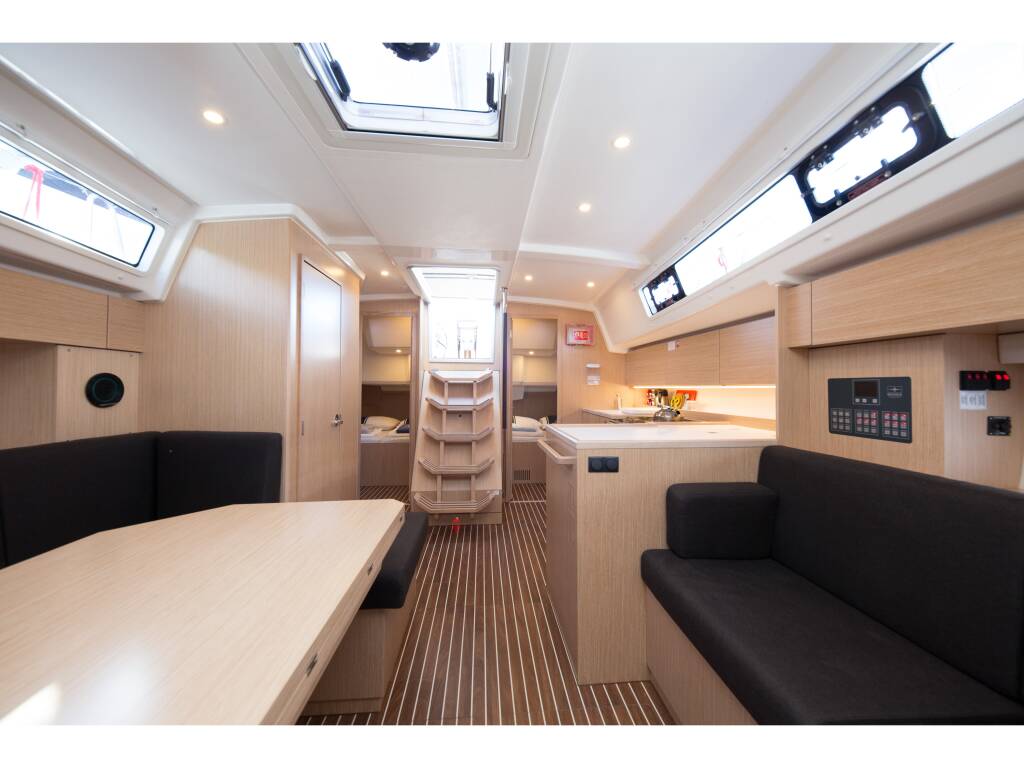 Bavaria C42 LoLim