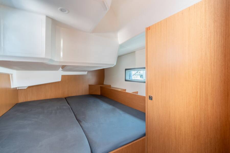 Bavaria C42 Harmonia
