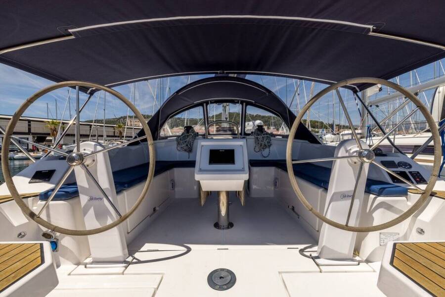 Bavaria C42 Marijana