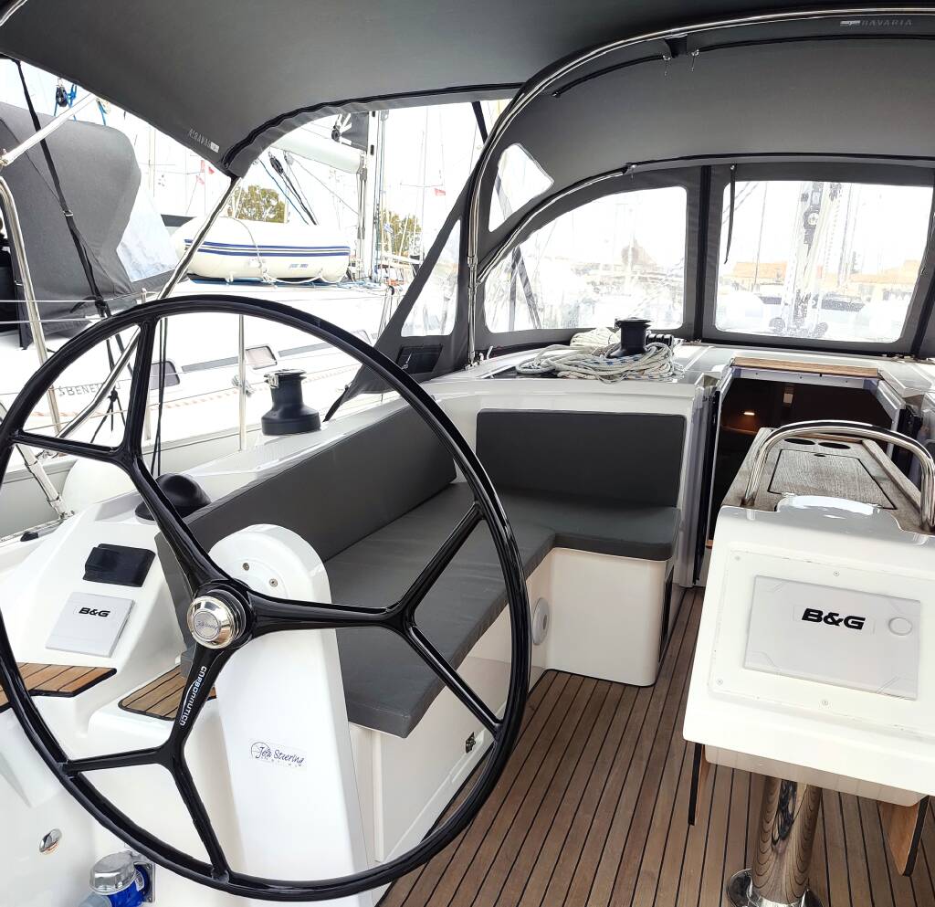 Bavaria C42 Oktana (Pax 8)