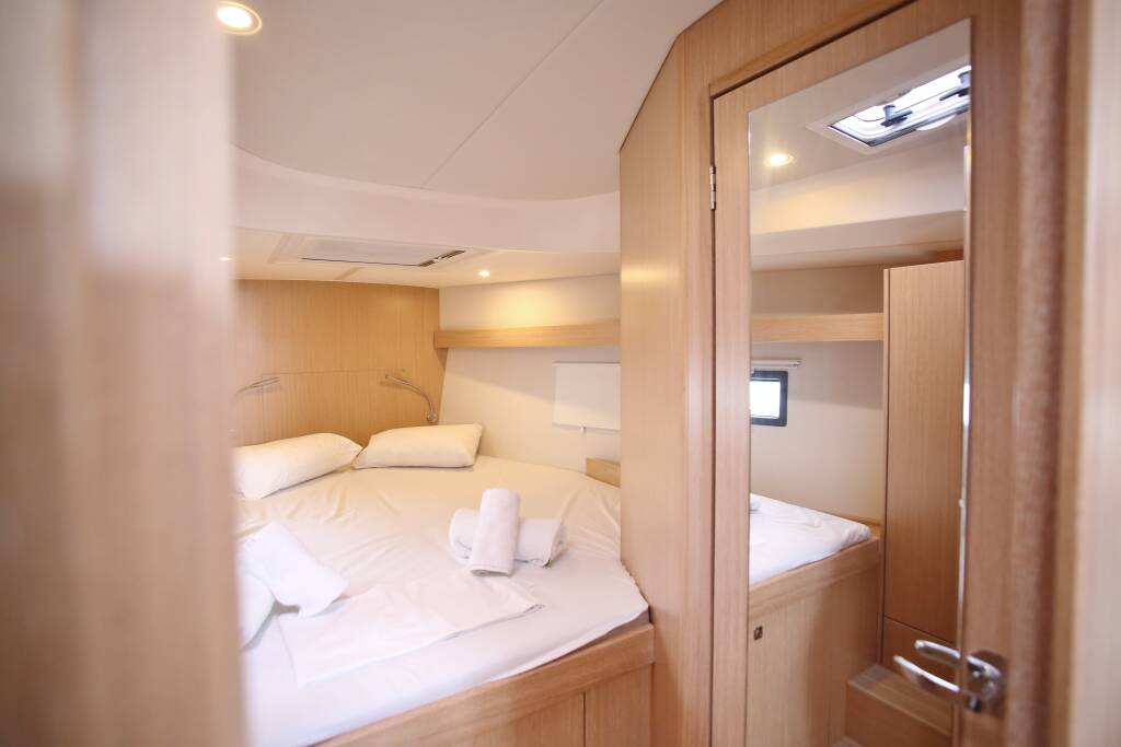 Bavaria C42 Oktana (Pax 8)
