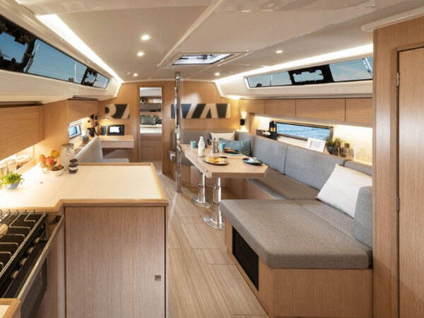 Bavaria C42 Lydia