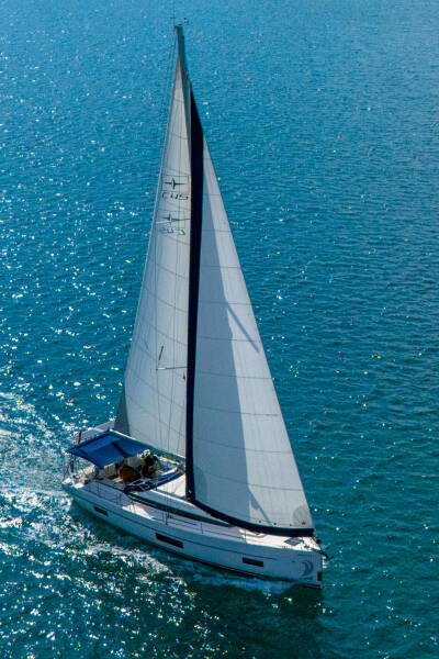 Bavaria C45 Holiday • Lush Life