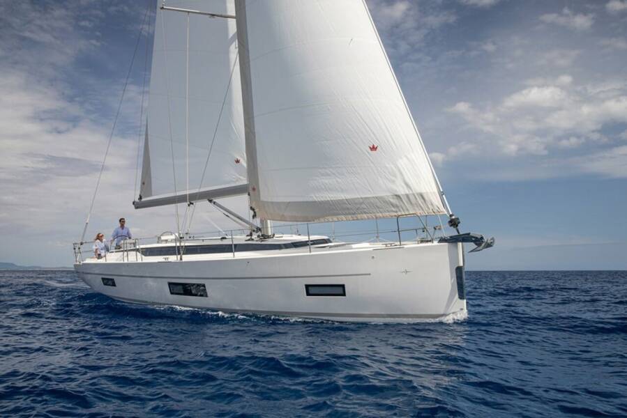 Bavaria C45 Style • Aria