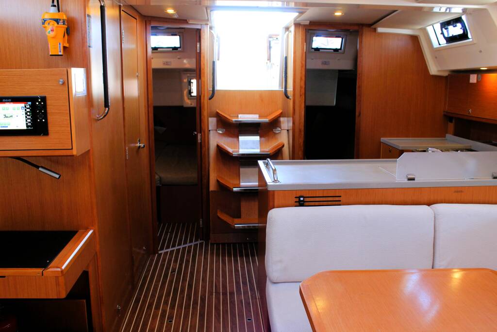 Bavaria C45 Style Amaryllis
