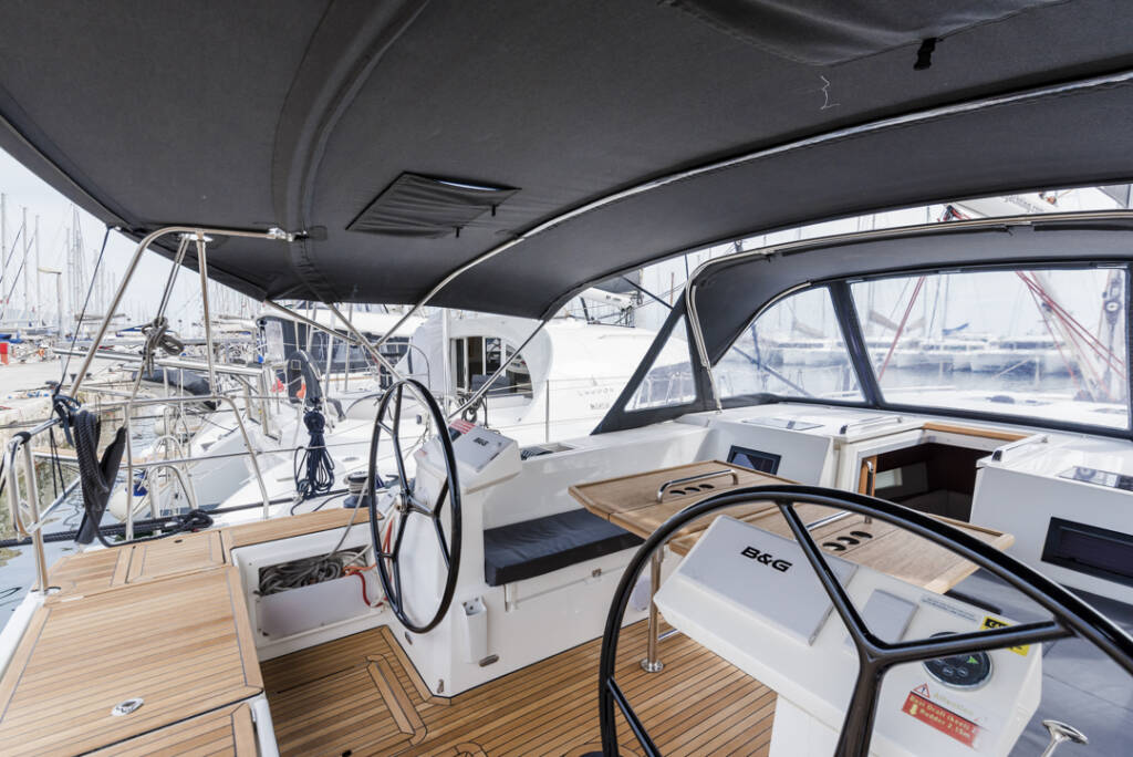 Bavaria C45 Midas