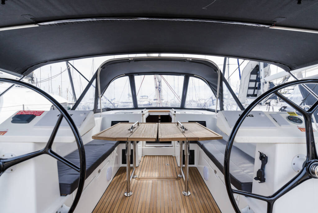 Bavaria C45 Midas