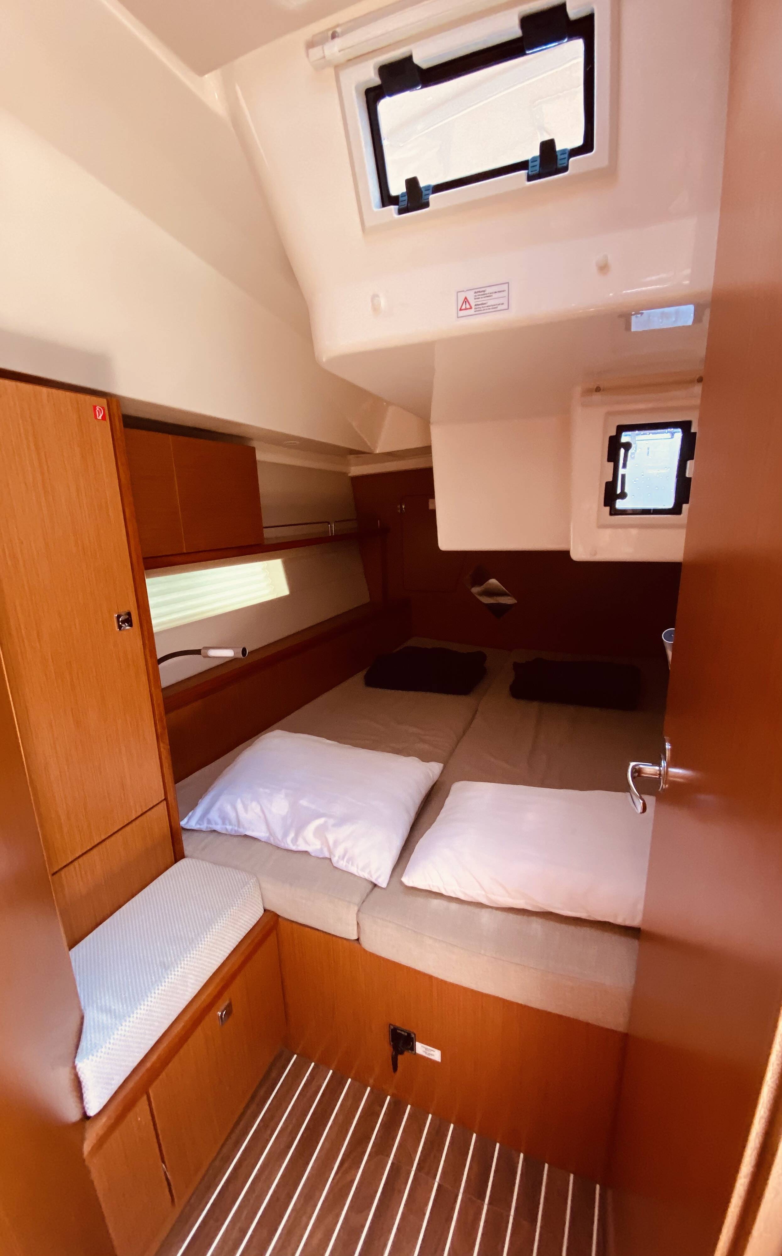 Bavaria C45 Atokos (Pax 9)