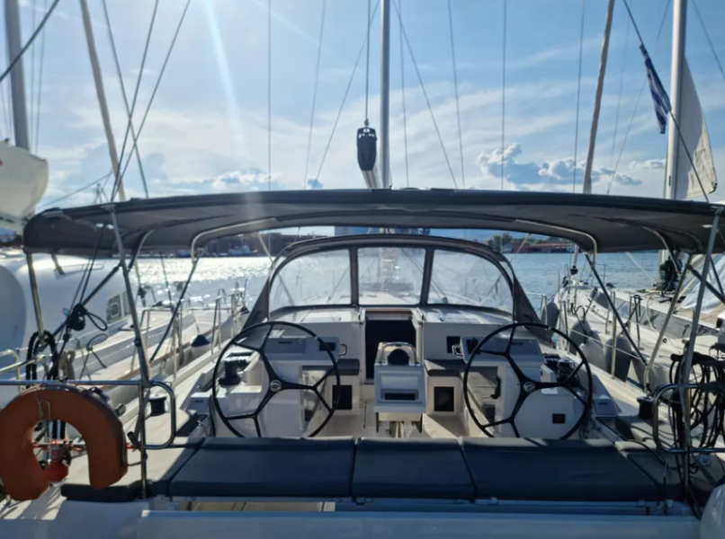 Bavaria C45 • Silver III